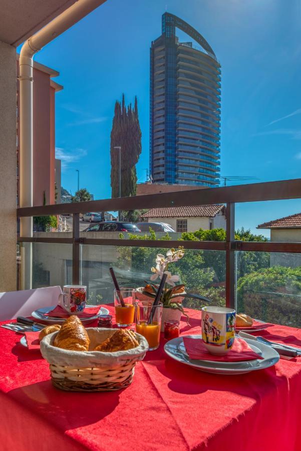 Monaco Sea View & Parking Apartment Бюсолей Екстериор снимка
