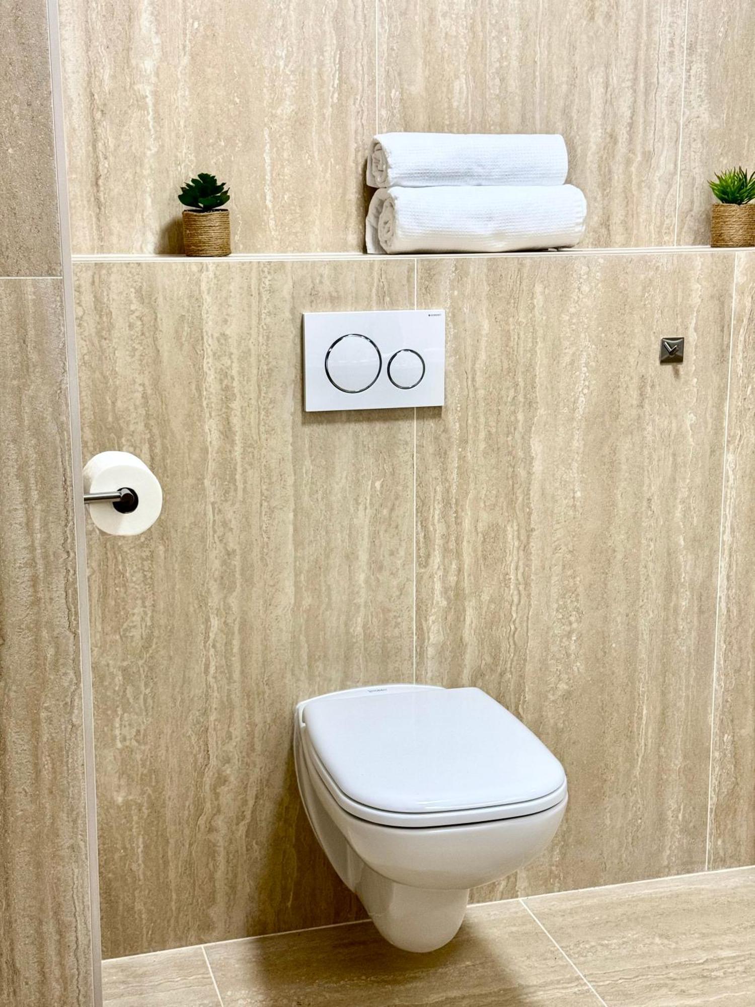 Monaco Sea View & Parking Apartment Бюсолей Екстериор снимка